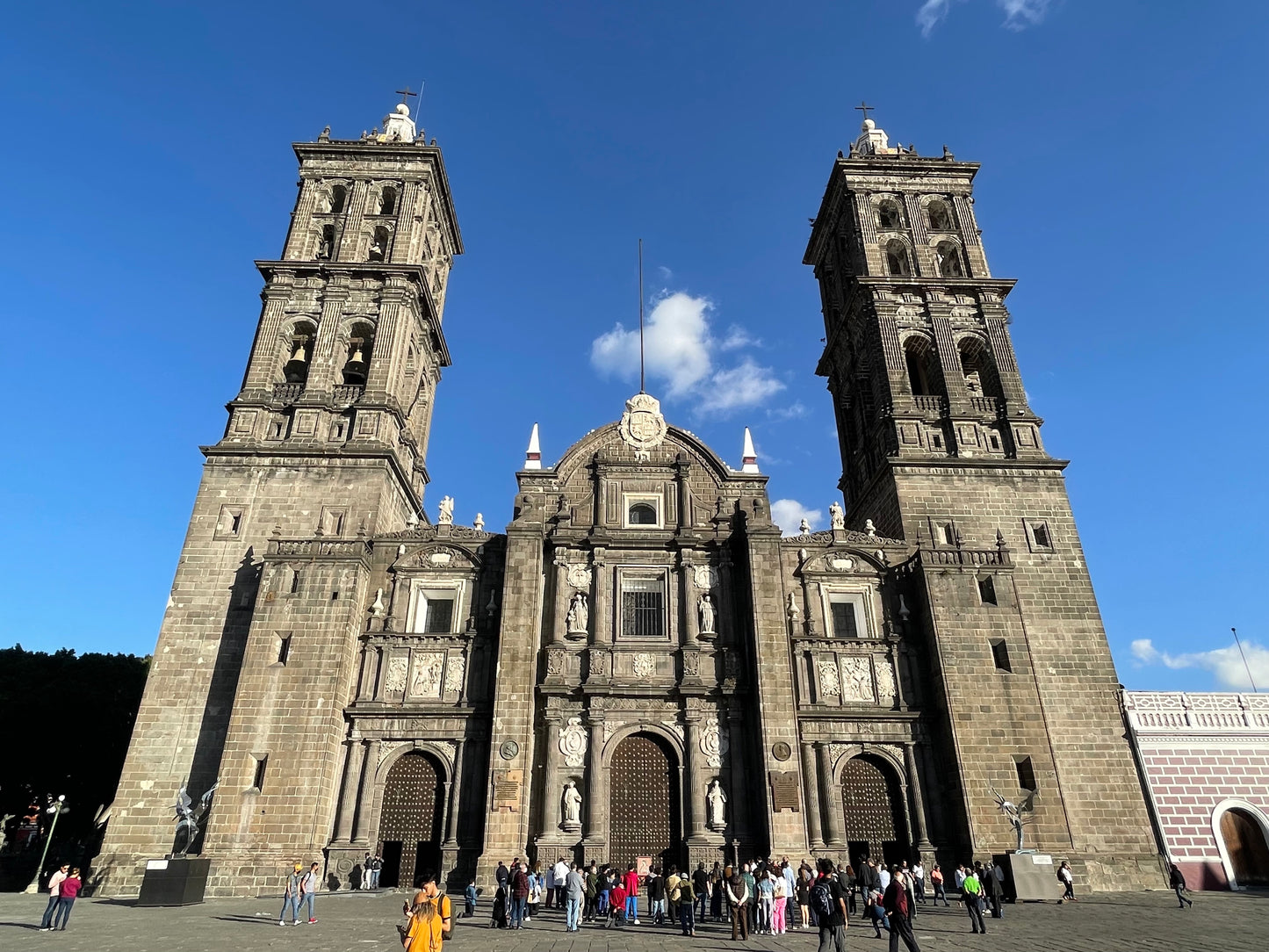 Puebla + Cholula + Tonantzintla Day Tour